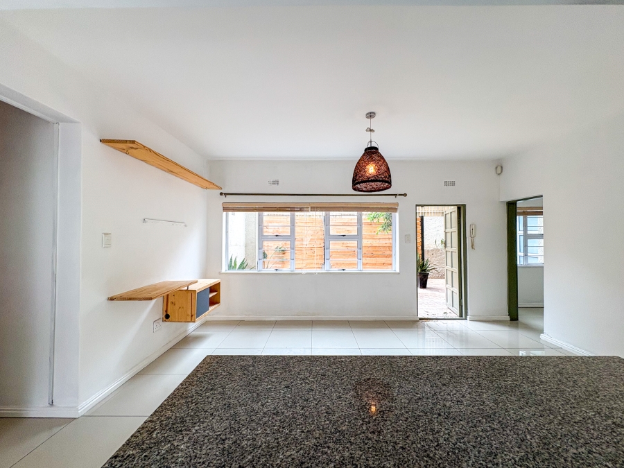 2 Bedroom Property for Sale in Oranjezicht Western Cape